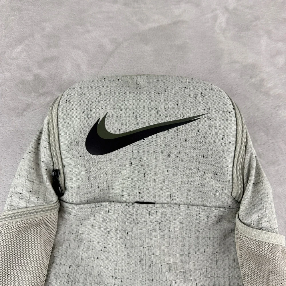 Nike Brasilia 9.0 Slub Training Backpack M Multicolor Speckled Golf Travel EUC
